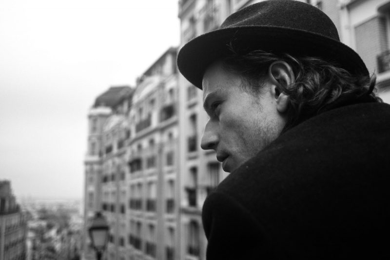 Le titre du jour : Franco de Bast