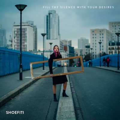 Shoefiti « Fill the silence with your desires »