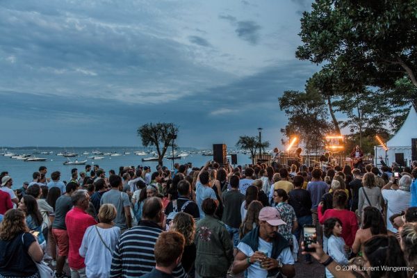 Musique les pieds dans l’eau au Cap-Ferret