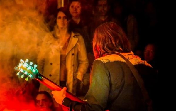 Le titre du jour : Boom town de White Dust