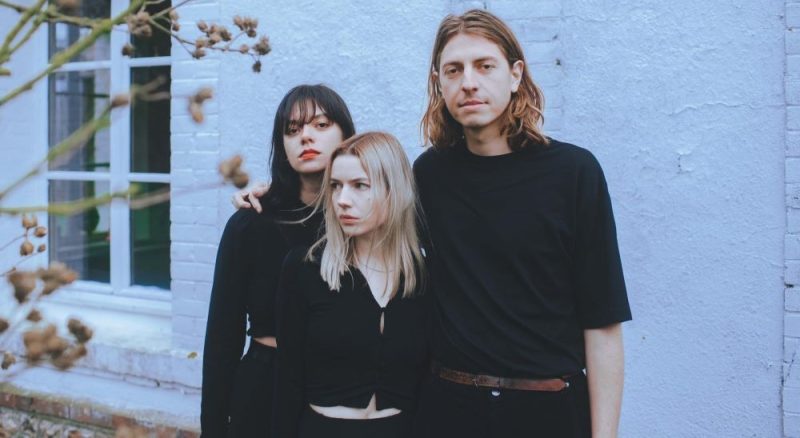 Le titre du jour : Control de We Hate You Please Die