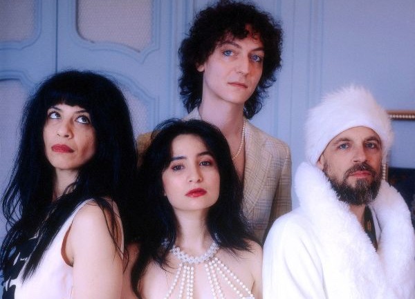 Le titre du jour : Golden hour de Jelly Dive